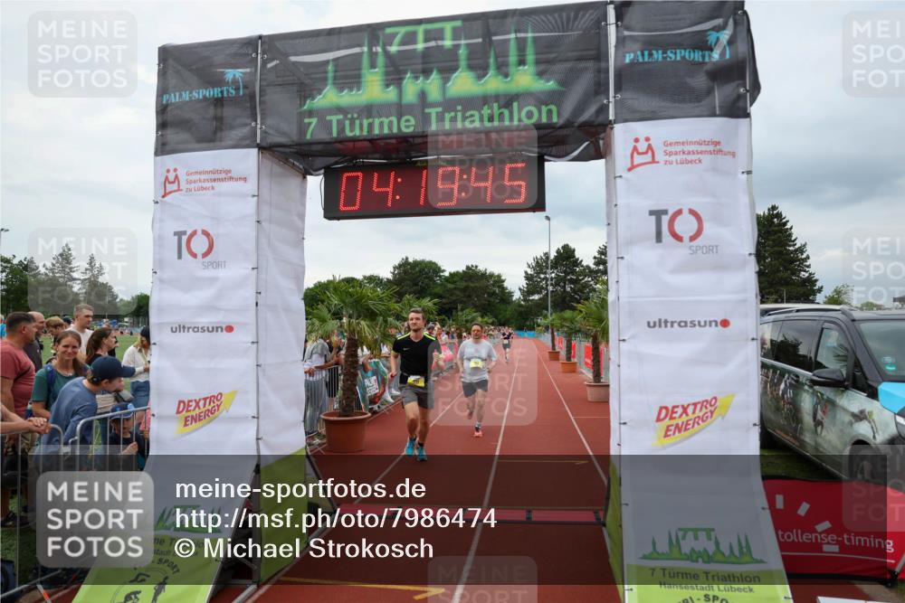 15.06.2025 - 7 Türme Triathlon Michael Strokosch http://msf.ph/oto/7986474 15.06.2025 14:19:45 Ziel 704, 878, 931, 1117, 1191 meine-sportfotos.de