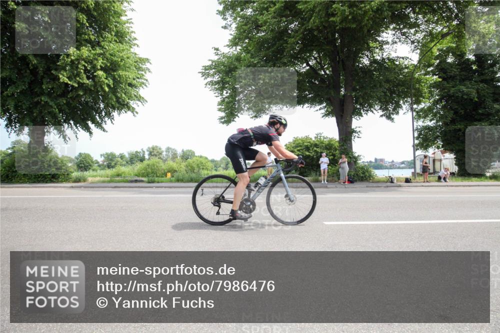 15.06.2025 - 7 Türme Triathlon Yannick Fuchs http://msf.ph/oto/7986476 15.06.2025 12:07:36 Radfahren 294 meine-sportfotos.de