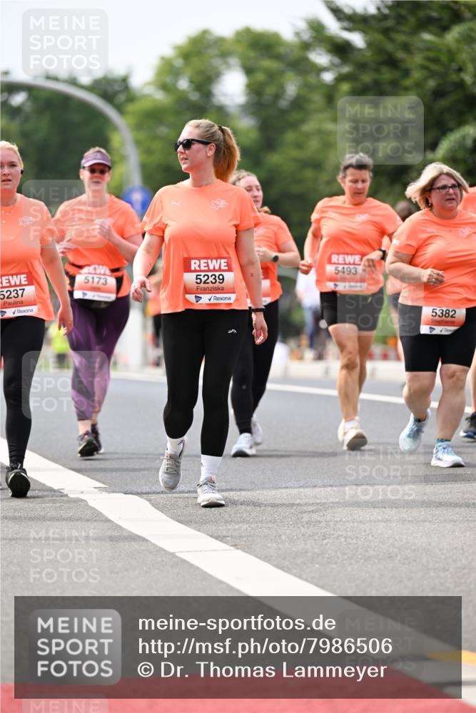 15.06.2025 - REWE Women's Run Dr. Thomas Lammeyer http://msf.ph/oto/7986506 15.06.2025 10:47:50 Laufen 5237, 5173, 5239, 5493, 5382 meine-sportfotos.de