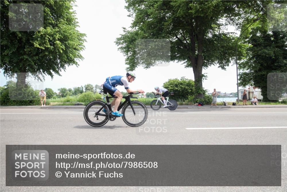 15.06.2025 - 7 Türme Triathlon Yannick Fuchs http://msf.ph/oto/7986508 15.06.2025 12:08:29 Radfahren 220, 221, 299, 311, 337 meine-sportfotos.de