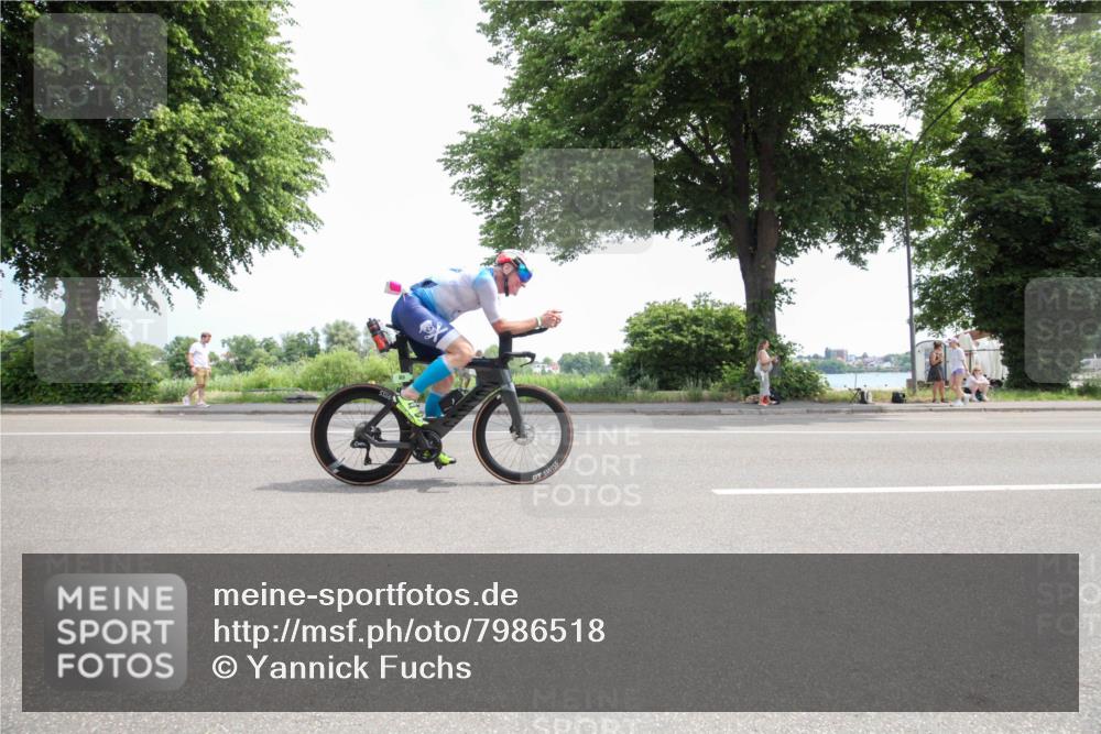 15.06.2025 - 7 Türme Triathlon Yannick Fuchs http://msf.ph/oto/7986518 15.06.2025 12:08:32 Radfahren 221, 299, 337 meine-sportfotos.de