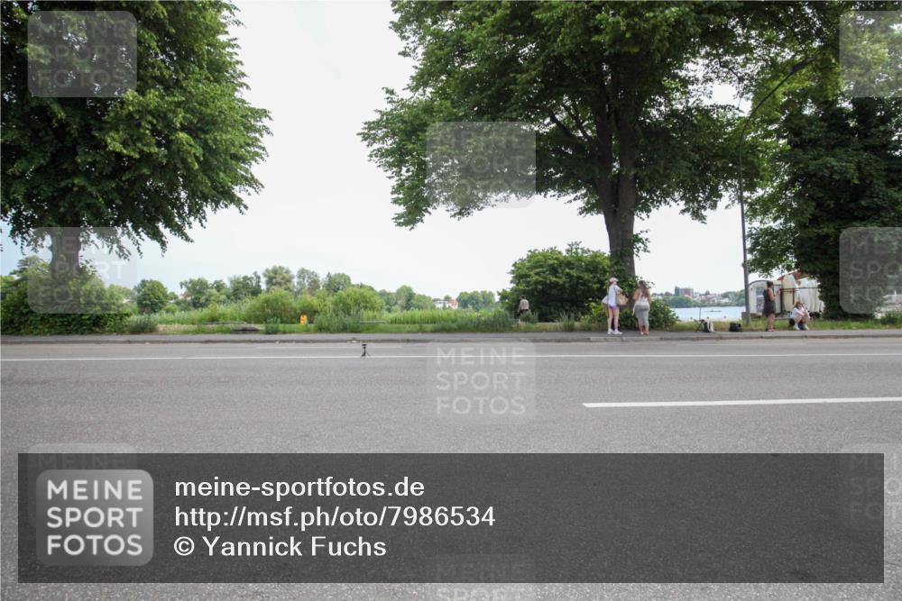 15.06.2025 - 7 Türme Triathlon Yannick Fuchs http://msf.ph/oto/7986534 15.06.2025 12:10:05 Radfahren 221, 299, 323 meine-sportfotos.de