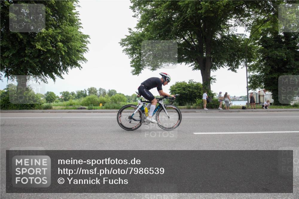 15.06.2025 - 7 Türme Triathlon Yannick Fuchs http://msf.ph/oto/7986539 15.06.2025 12:10:28 Radfahren 329 meine-sportfotos.de