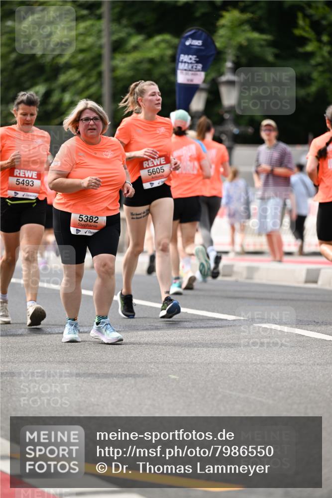 15.06.2025 - REWE Women's Run Dr. Thomas Lammeyer http://msf.ph/oto/7986550 15.06.2025 10:47:52 Laufen 5493, 5382, 5605 meine-sportfotos.de