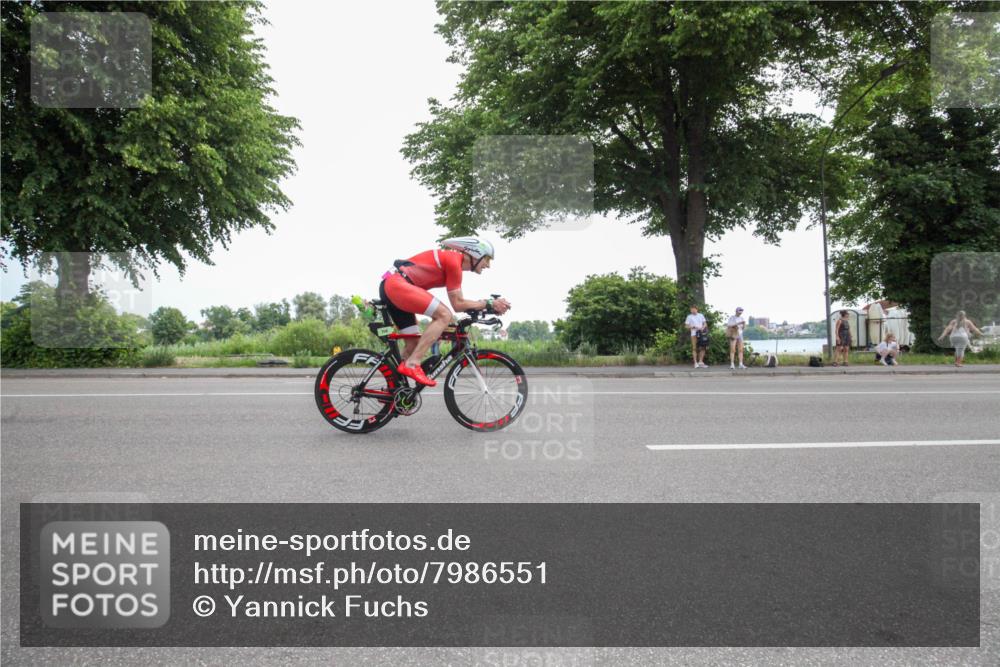15.06.2025 - 7 Türme Triathlon Yannick Fuchs http://msf.ph/oto/7986551 15.06.2025 12:11:03 Radfahren 251, 263 meine-sportfotos.de