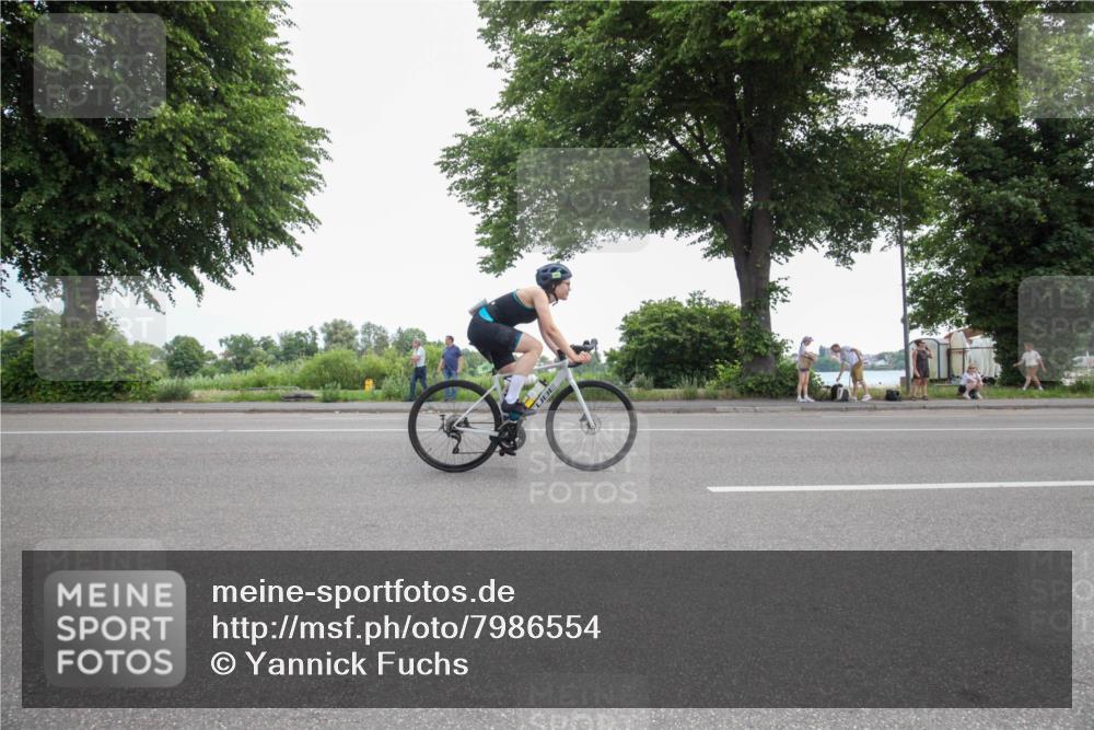 15.06.2025 - 7 Türme Triathlon Yannick Fuchs http://msf.ph/oto/7986554 15.06.2025 12:11:10 Radfahren 251 meine-sportfotos.de