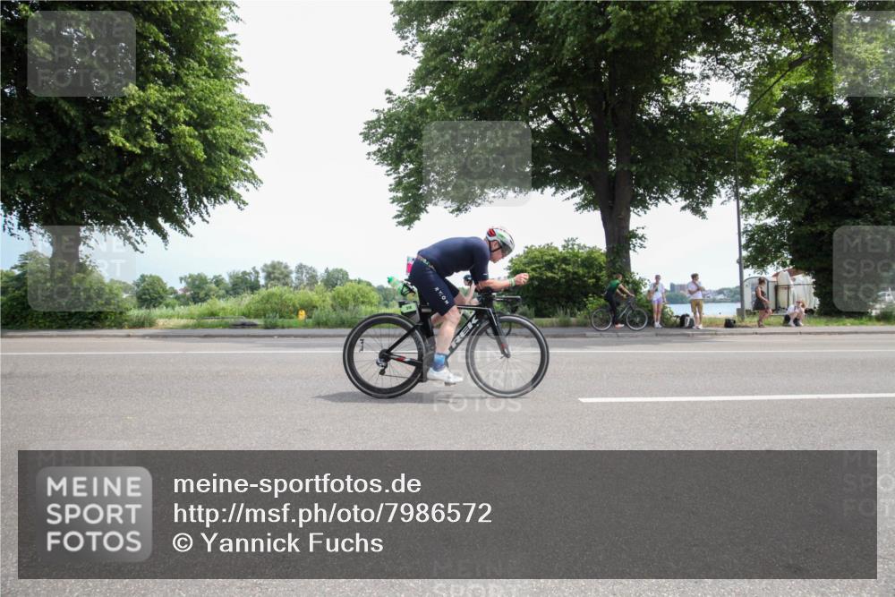 15.06.2025 - 7 Türme Triathlon Yannick Fuchs http://msf.ph/oto/7986572 15.06.2025 12:12:57 Radfahren 318 meine-sportfotos.de