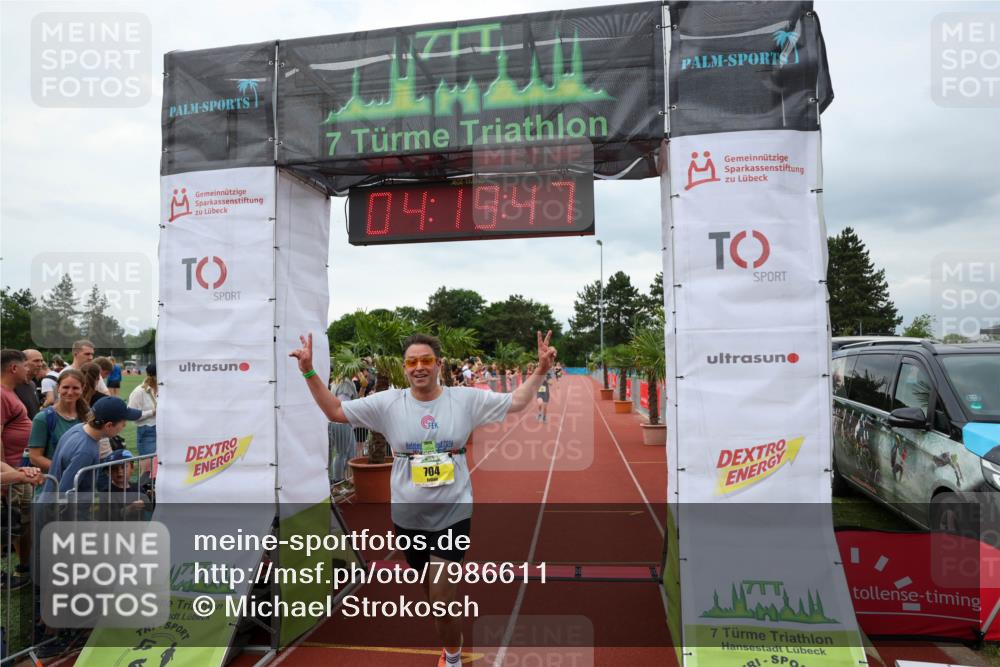15.06.2025 - 7 Türme Triathlon Michael Strokosch http://msf.ph/oto/7986611 15.06.2025 14:19:47 Ziel 704, 878, 931, 1117, 1191 meine-sportfotos.de