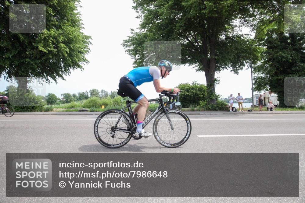 15.06.2025 - 7 Türme Triathlon Yannick Fuchs http://msf.ph/oto/7986648 15.06.2025 12:16:28 Radfahren 247, 260, 561 meine-sportfotos.de