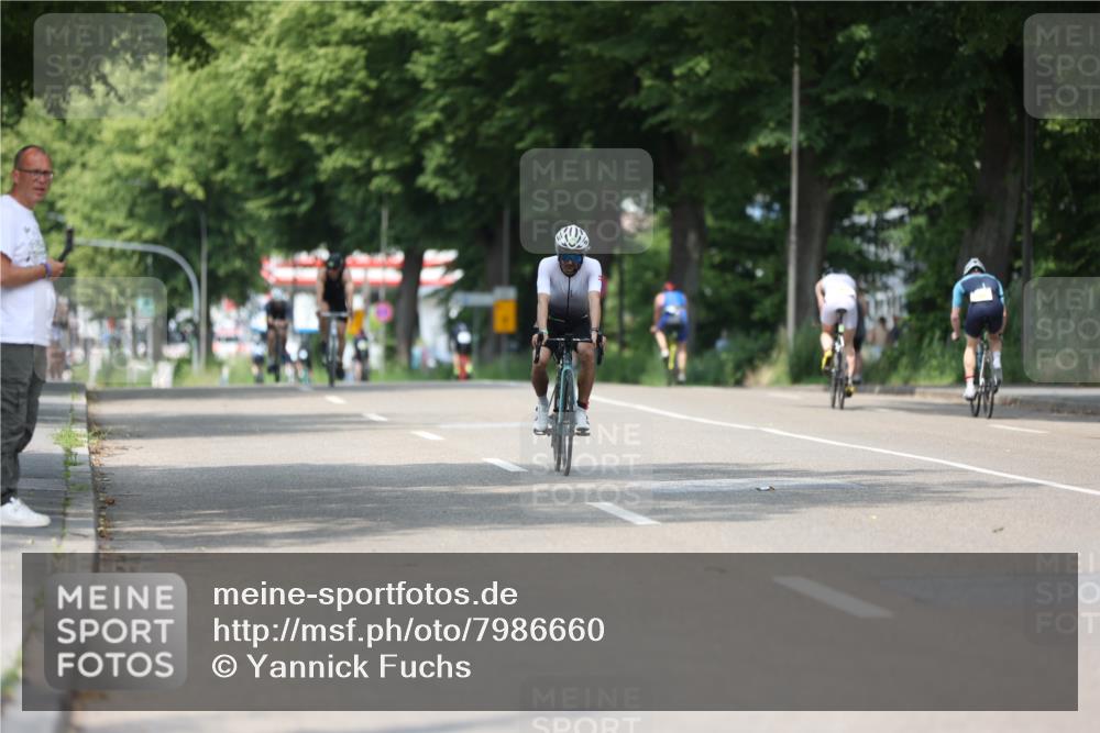 15.06.2025 - 7 Türme Triathlon Yannick Fuchs http://msf.ph/oto/7986660 15.06.2025 12:57:30 Radfahren 499, 503, 639, 789, 855, 862, 978, 1073 meine-sportfotos.de
