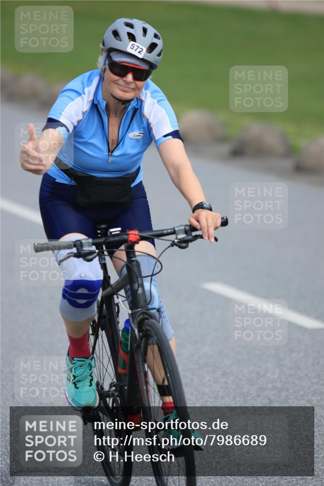 15.06.2025 - 27. Vierlanden-Triathlon H.Heesch http://msf.ph/oto/7986689 15.06.2025 11:12:39 Radfahren 500, 553, 572, 578 meine-sportfotos.de