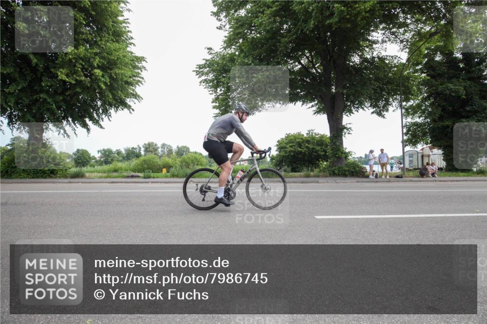 15.06.2025 - 7 Türme Triathlon Yannick Fuchs http://msf.ph/oto/7986745 15.06.2025 12:20:38 Radfahren 511, 537, 567 meine-sportfotos.de