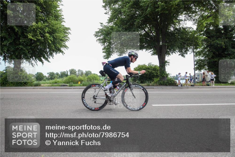 15.06.2025 - 7 Türme Triathlon Yannick Fuchs http://msf.ph/oto/7986754 15.06.2025 12:21:55 Radfahren 215, 248, 257, 371, 628 meine-sportfotos.de