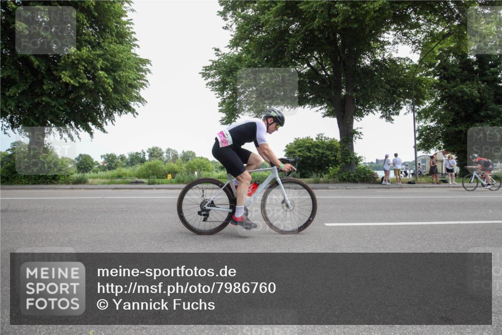 15.06.2025 - 7 Türme Triathlon Yannick Fuchs http://msf.ph/oto/7986760 15.06.2025 12:23:06 Radfahren 274, 331, 470, 637 meine-sportfotos.de