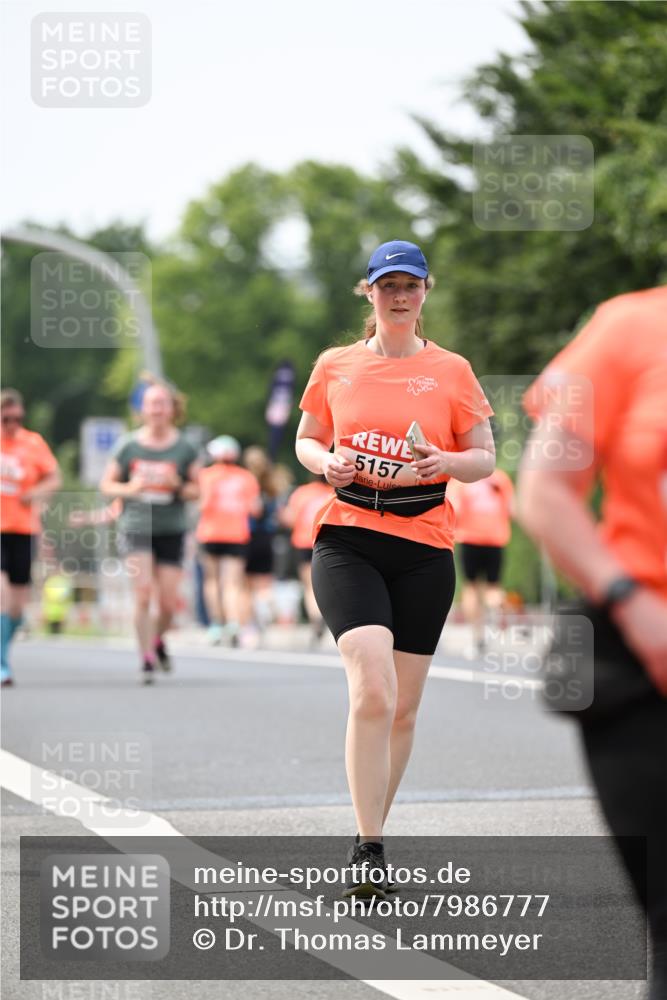 15.06.2025 - REWE Women's Run Dr. Thomas Lammeyer http://msf.ph/oto/7986777 15.06.2025 10:47:58 Laufen 5157 meine-sportfotos.de