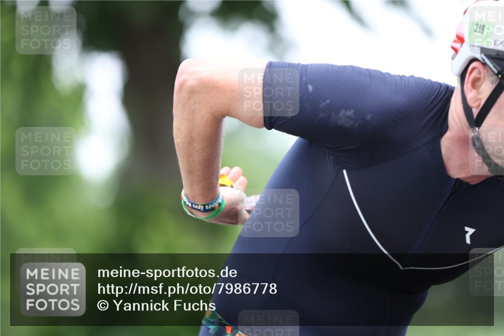 15.06.2025 - 7 Türme Triathlon Yannick Fuchs http://msf.ph/oto/7986778 15.06.2025 11:42:09 Radfahren 225 meine-sportfotos.de
