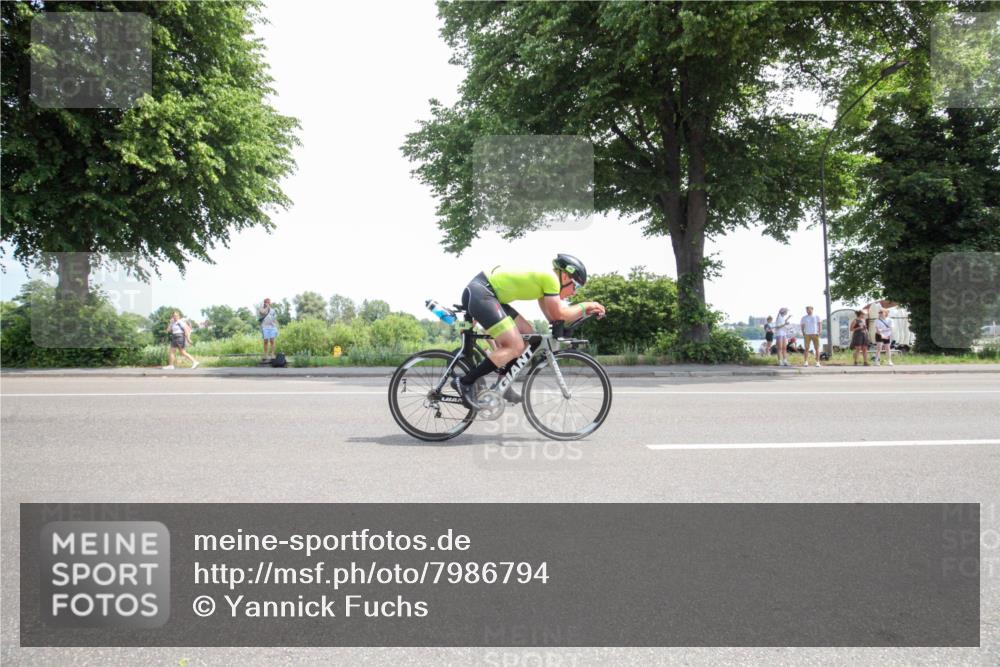 15.06.2025 - 7 Türme Triathlon Yannick Fuchs http://msf.ph/oto/7986794 15.06.2025 12:26:41 Radfahren 244, 270, 327, 390, 454, 473, 580, 592 meine-sportfotos.de