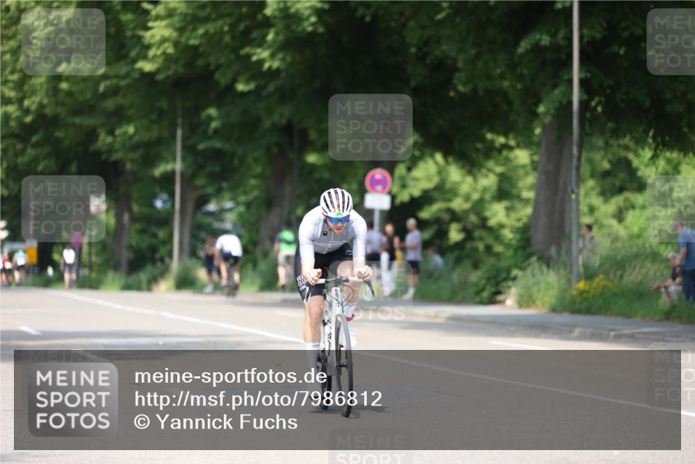 15.06.2025 - 7 Türme Triathlon Yannick Fuchs http://msf.ph/oto/7986812 15.06.2025 12:57:49 Radfahren 244, 277, 485, 635, 760, 916, 1105 meine-sportfotos.de