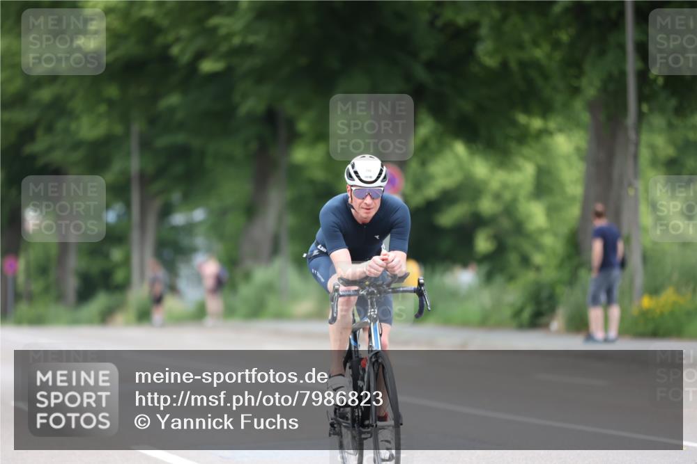 15.06.2025 - 7 Türme Triathlon Yannick Fuchs http://msf.ph/oto/7986823 15.06.2025 11:42:11 Radfahren 214, 225 meine-sportfotos.de