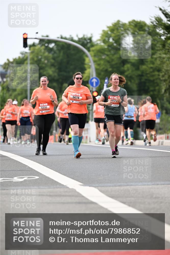15.06.2025 - REWE Women's Run Dr. Thomas Lammeyer http://msf.ph/oto/7986852 15.06.2025 10:48:00 Laufen 5678 meine-sportfotos.de