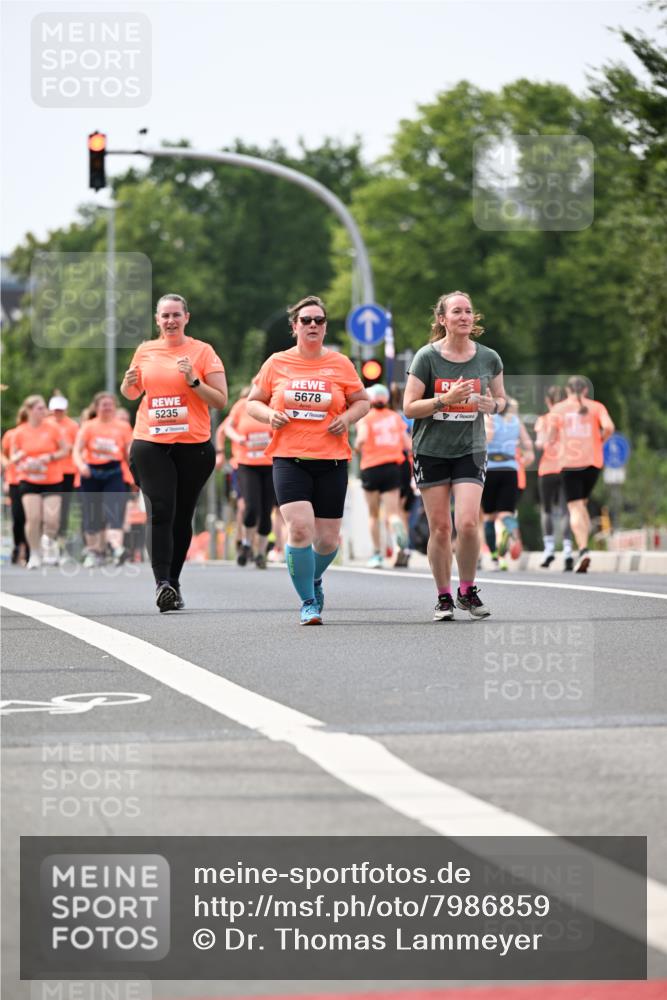 15.06.2025 - REWE Women's Run Dr. Thomas Lammeyer http://msf.ph/oto/7986859 15.06.2025 10:48:00 Laufen 5235, 5678 meine-sportfotos.de