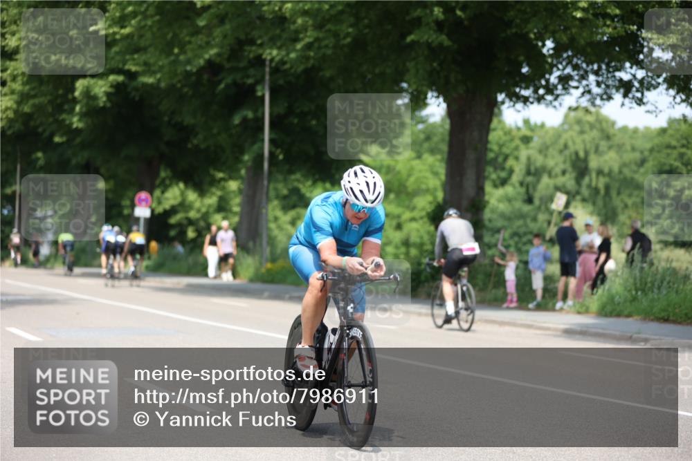 15.06.2025 - 7 Türme Triathlon Yannick Fuchs http://msf.ph/oto/7986911 15.06.2025 12:58:04 Radfahren 339, 422, 557, 998, 1045, 1104 meine-sportfotos.de