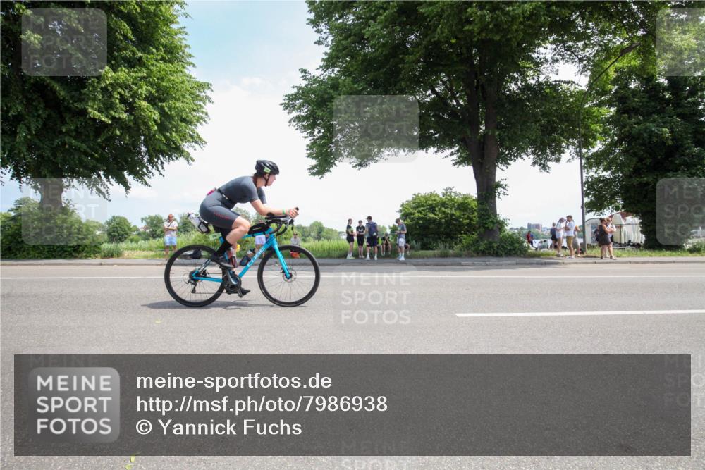 15.06.2025 - 7 Türme Triathlon Yannick Fuchs http://msf.ph/oto/7986938 15.06.2025 12:34:23 Radfahren 276 meine-sportfotos.de