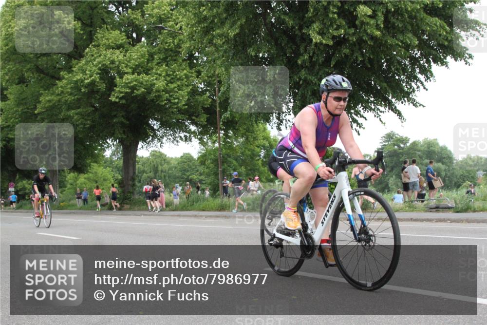 15.06.2025 - 7 Türme Triathlon Yannick Fuchs http://msf.ph/oto/7986977 15.06.2025 13:53:22 Radfahren  meine-sportfotos.de