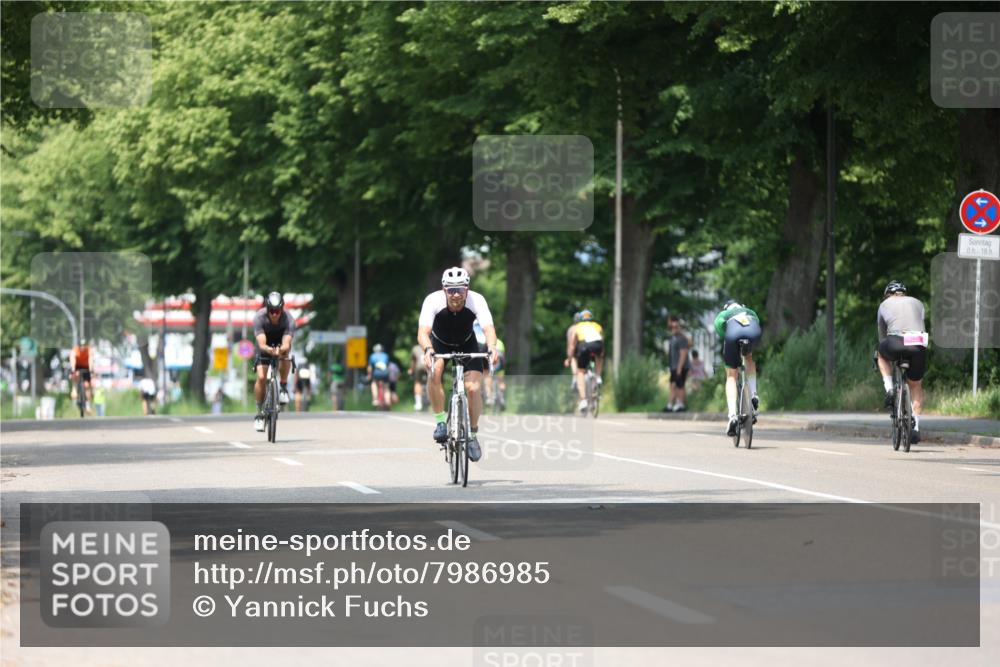 15.06.2025 - 7 Türme Triathlon Yannick Fuchs http://msf.ph/oto/7986985 15.06.2025 12:58:08 Radfahren 558, 1045 meine-sportfotos.de