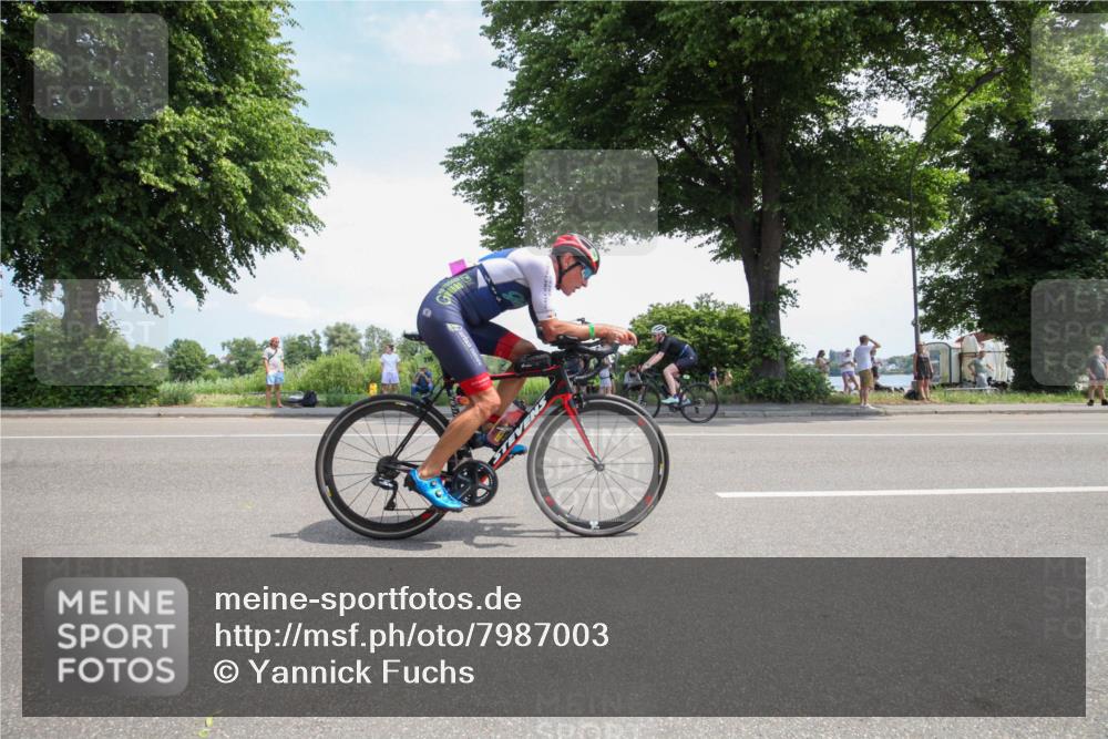 15.06.2025 - 7 Türme Triathlon Yannick Fuchs http://msf.ph/oto/7987003 15.06.2025 12:37:37 Radfahren 205, 216, 220, 228, 601 meine-sportfotos.de