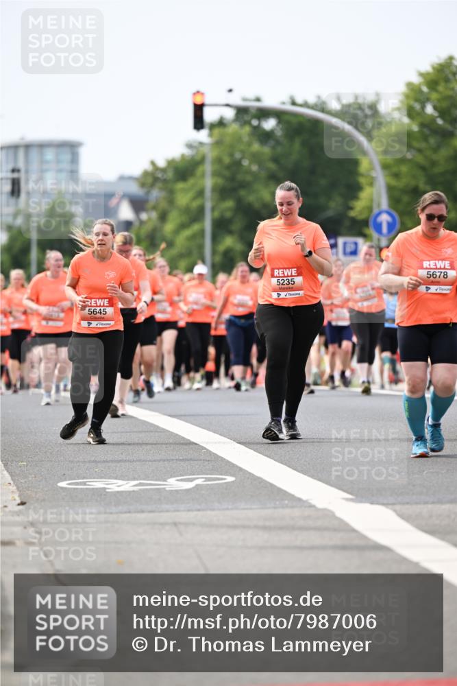 15.06.2025 - REWE Women's Run Dr. Thomas Lammeyer http://msf.ph/oto/7987006 15.06.2025 10:48:02 Laufen 5645, 5235, 5678 meine-sportfotos.de