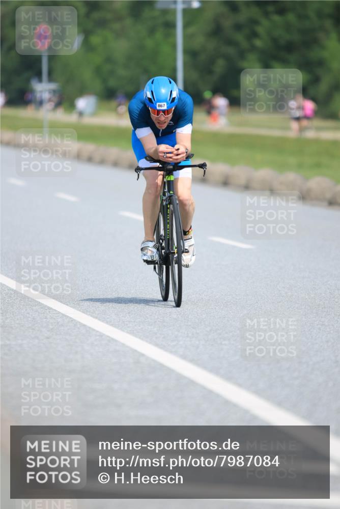 21.06.2025 - 27. Vierlanden-Triathlon H.Heesch http://msf.ph/oto/7987084 15.06.2025 11:36:04 Radfahren  meine-sportfotos.de