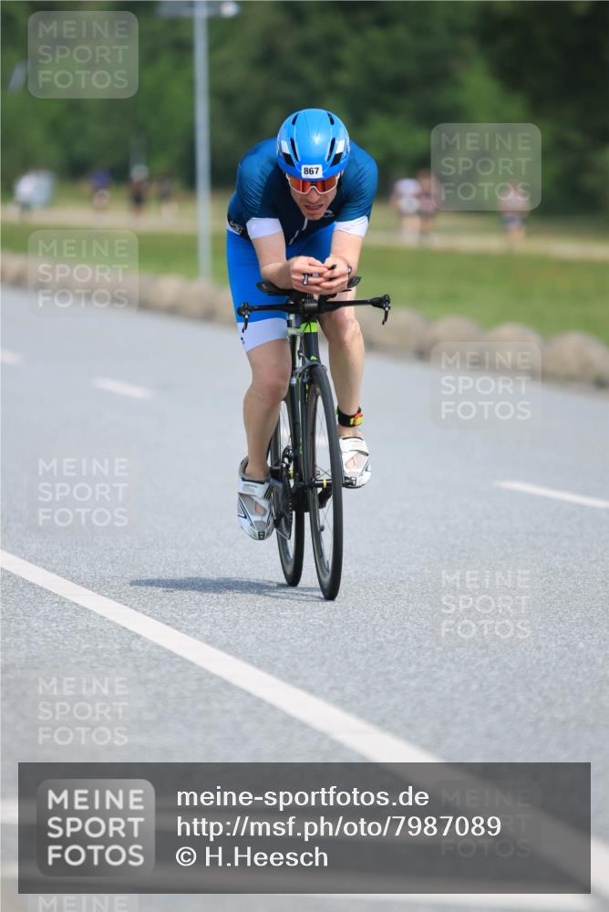 21.06.2025 - 27. Vierlanden-Triathlon H.Heesch http://msf.ph/oto/7987089 15.06.2025 11:36:05 Radfahren  meine-sportfotos.de