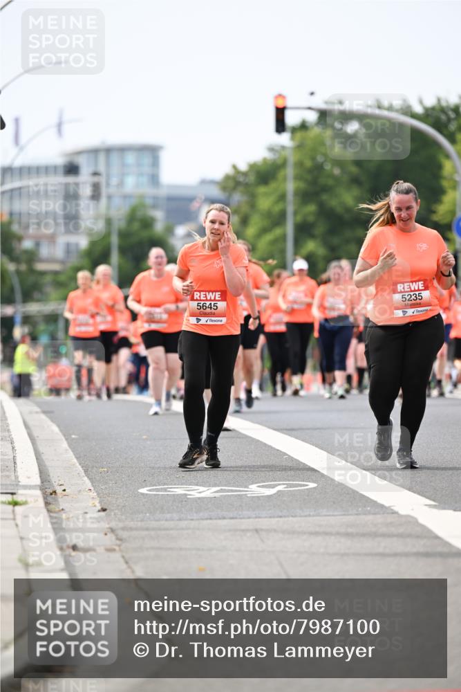 15.06.2025 - REWE Women's Run Dr. Thomas Lammeyer http://msf.ph/oto/7987100 15.06.2025 10:48:04 Laufen 5645, 5235 meine-sportfotos.de
