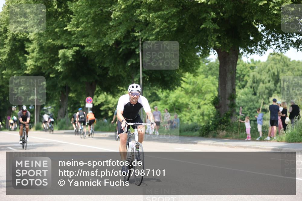 15.06.2025 - 7 Türme Triathlon Yannick Fuchs http://msf.ph/oto/7987101 15.06.2025 12:58:11 Radfahren 558, 623 meine-sportfotos.de