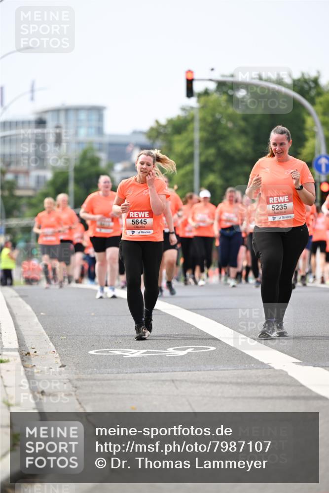 15.06.2025 - REWE Women's Run Dr. Thomas Lammeyer http://msf.ph/oto/7987107 15.06.2025 10:48:04 Laufen 5645, 5235 meine-sportfotos.de