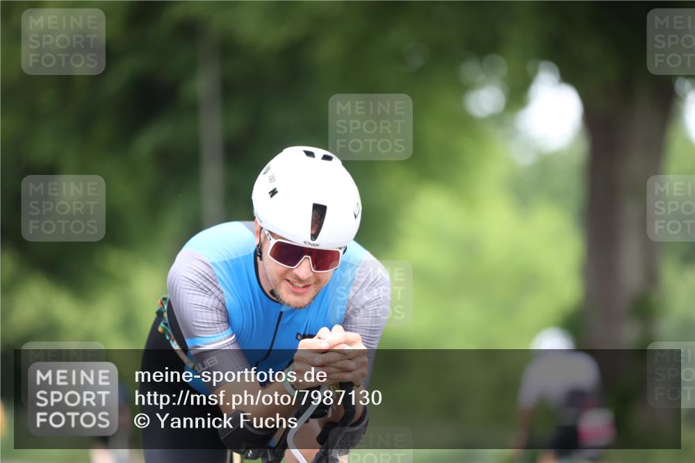 15.06.2025 - 7 Türme Triathlon Yannick Fuchs http://msf.ph/oto/7987130 15.06.2025 11:42:24 Radfahren 236 meine-sportfotos.de
