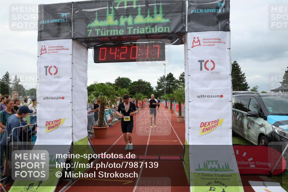 15.06.2025 - 7 Türme Triathlon Michael Strokosch http://msf.ph/oto/7987139 15.06.2025 14:20:17 Ziel 536, 906, 1026, 1174, 1200 meine-sportfotos.de