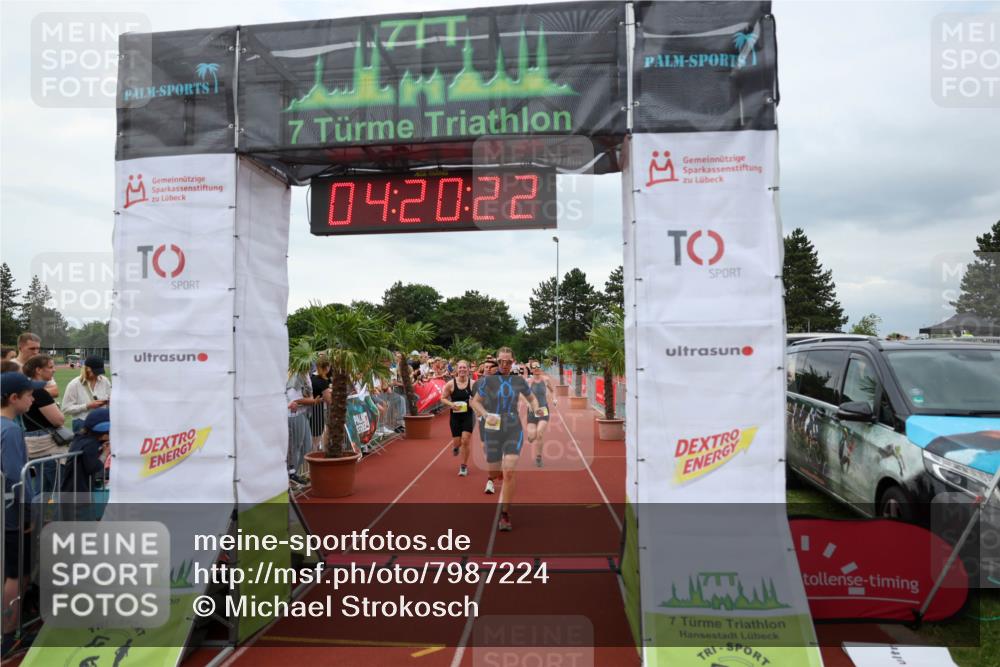 15.06.2025 - 7 Türme Triathlon Michael Strokosch http://msf.ph/oto/7987224 15.06.2025 14:20:21 Ziel 435, 536, 680, 756, 891, 1174, 1200 meine-sportfotos.de