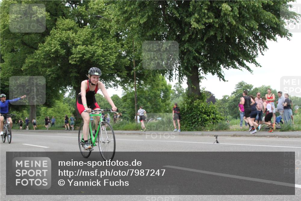 15.06.2025 - 7 Türme Triathlon Yannick Fuchs http://msf.ph/oto/7987247 15.06.2025 13:55:24 Radfahren  meine-sportfotos.de