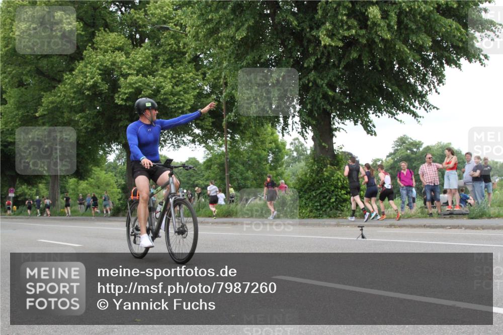 15.06.2025 - 7 Türme Triathlon Yannick Fuchs http://msf.ph/oto/7987260 15.06.2025 13:55:25 Radfahren  meine-sportfotos.de
