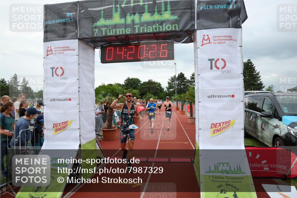 15.06.2025 - 7 Türme Triathlon Michael Strokosch http://msf.ph/oto/7987329 15.06.2025 14:20:26 Ziel 435, 515, 536, 680, 750, 756, 858, 891, 1174 meine-sportfotos.de