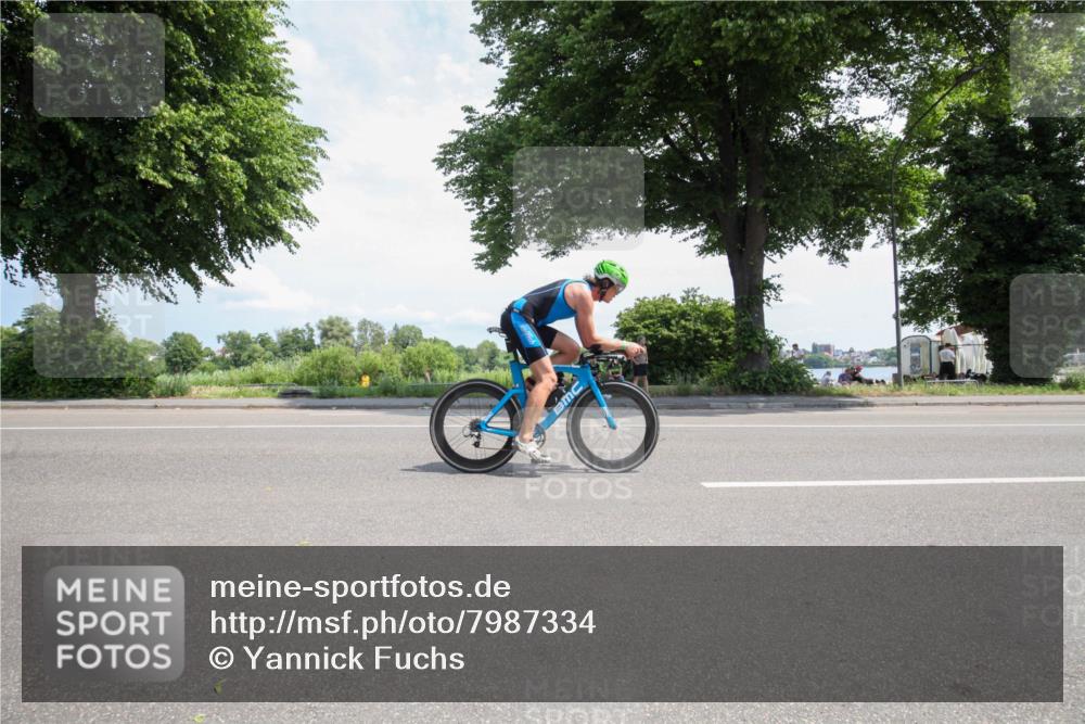 15.06.2025 - 7 Türme Triathlon Yannick Fuchs http://msf.ph/oto/7987334 15.06.2025 12:44:35 Radfahren 209, 392 meine-sportfotos.de
