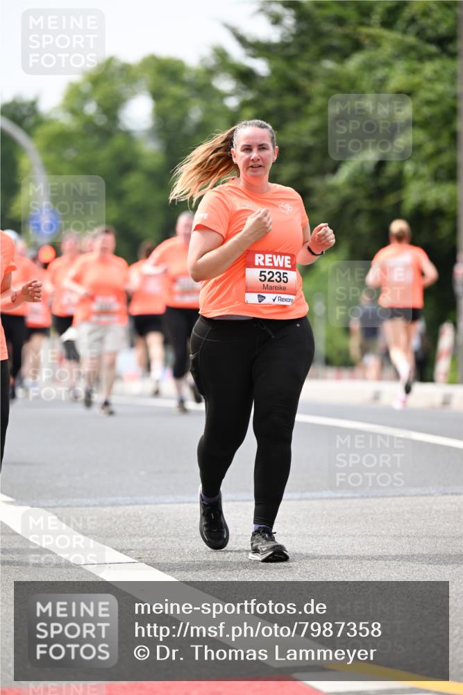 15.06.2025 - REWE Women's Run Dr. Thomas Lammeyer http://msf.ph/oto/7987358 15.06.2025 10:48:08 Laufen 5235 meine-sportfotos.de