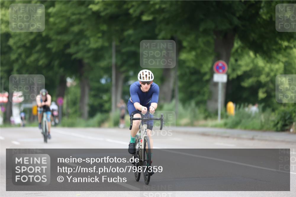 15.06.2025 - 7 Türme Triathlon Yannick Fuchs http://msf.ph/oto/7987359 15.06.2025 11:42:37 Radfahren 204, 209, 278 meine-sportfotos.de