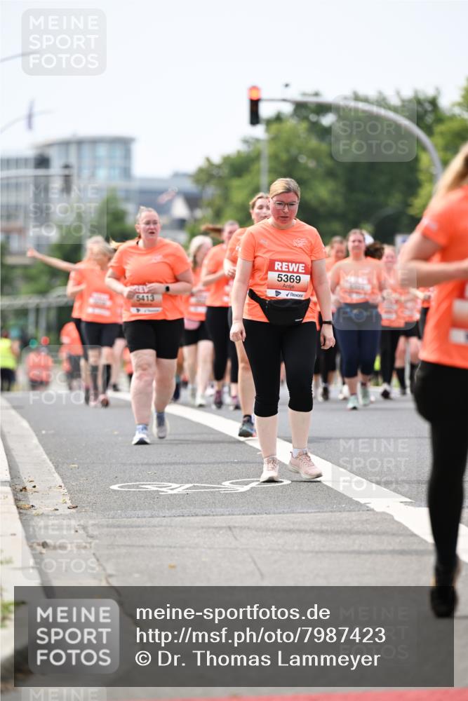 15.06.2025 - REWE Women's Run Dr. Thomas Lammeyer http://msf.ph/oto/7987423 15.06.2025 10:48:09 Laufen 5413, 5369 meine-sportfotos.de