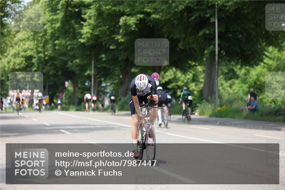 15.06.2025 - 7 Türme Triathlon Yannick Fuchs http://msf.ph/oto/7987447 15.06.2025 12:58:37 Radfahren 367, 386, 440, 460, 506, 531, 592, 606, 680, 740, 762, 865, 950 meine-sportfotos.de
