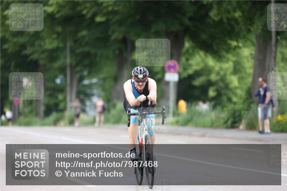 15.06.2025 - 7 Türme Triathlon Yannick Fuchs http://msf.ph/oto/7987468 15.06.2025 11:42:39 Radfahren 204, 209, 278 meine-sportfotos.de