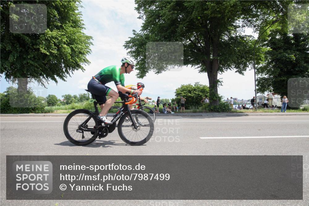 15.06.2025 - 7 Türme Triathlon Yannick Fuchs http://msf.ph/oto/7987499 15.06.2025 12:46:51 Radfahren 278, 294, 406, 439, 490, 496, 636 meine-sportfotos.de