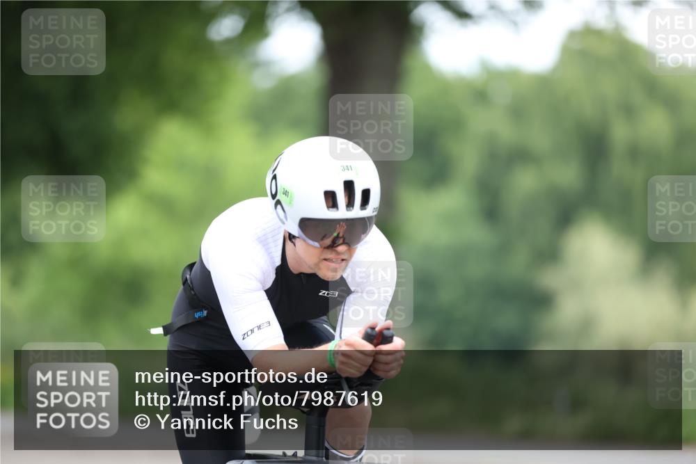 15.06.2025 - 7 Türme Triathlon Yannick Fuchs http://msf.ph/oto/7987619 15.06.2025 11:42:47 Radfahren 341 meine-sportfotos.de